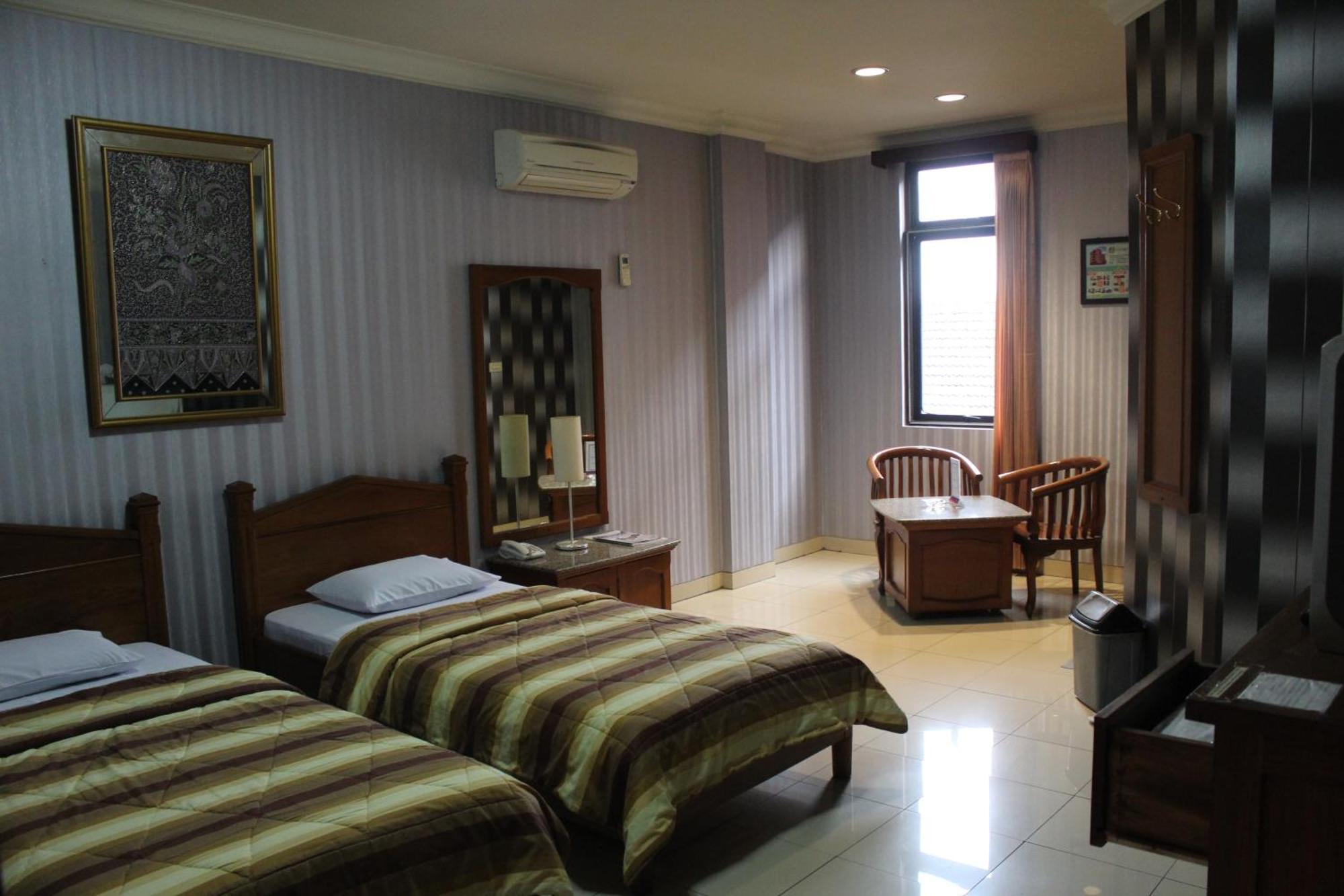 Hotel 678 Kemang Powered By Cocotel Jakarta Eksteriør billede